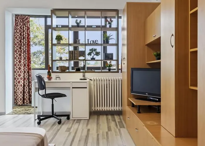 דירה Cozy Close To Piata Romana בוקרשט