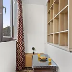 Cozy Close To Piata Romana Apartman *