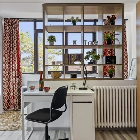 Cozy Close To Piata Romana *