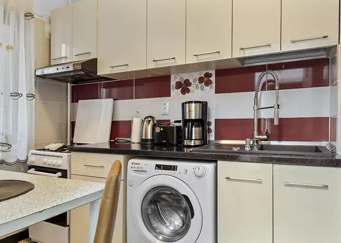 Cozy Close To Piata Romana Apartman