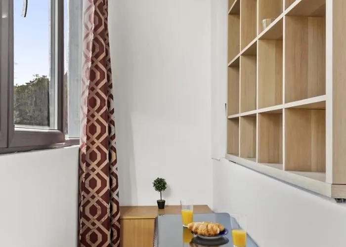 Cozy Close To Piata Romana Apartman *