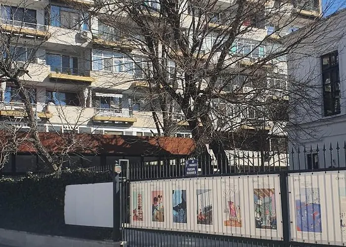 Cozy Close To Piata Romana *